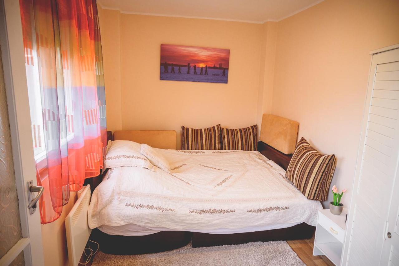 Kertvarosi Kucko Debrecenben! Bagian luar foto
